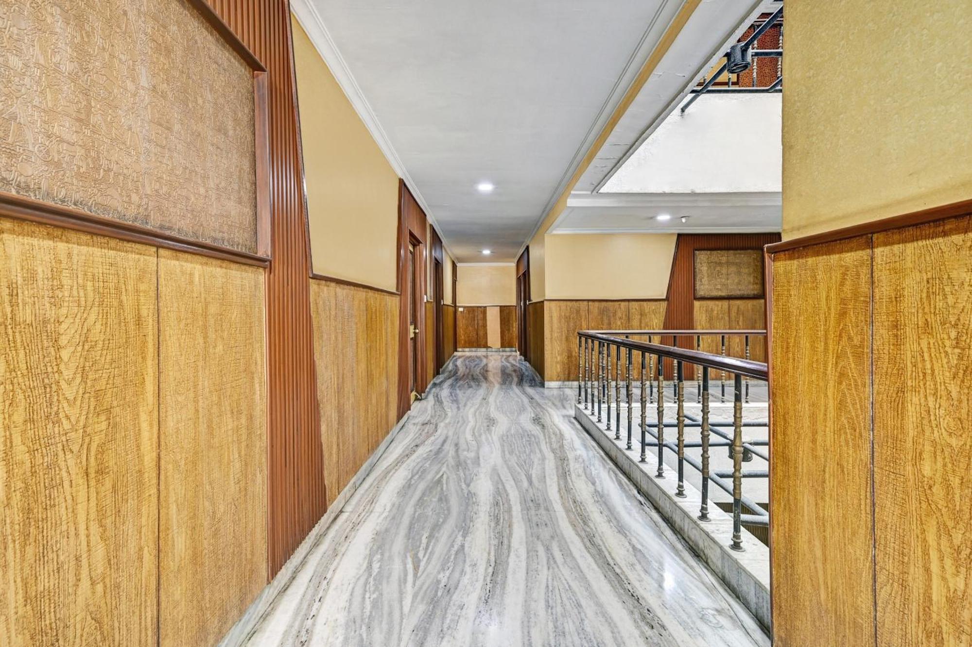 Super Townhouse Oak Hotel Belsons Taj Mahal Secundurabad Zewnętrze zdjęcie