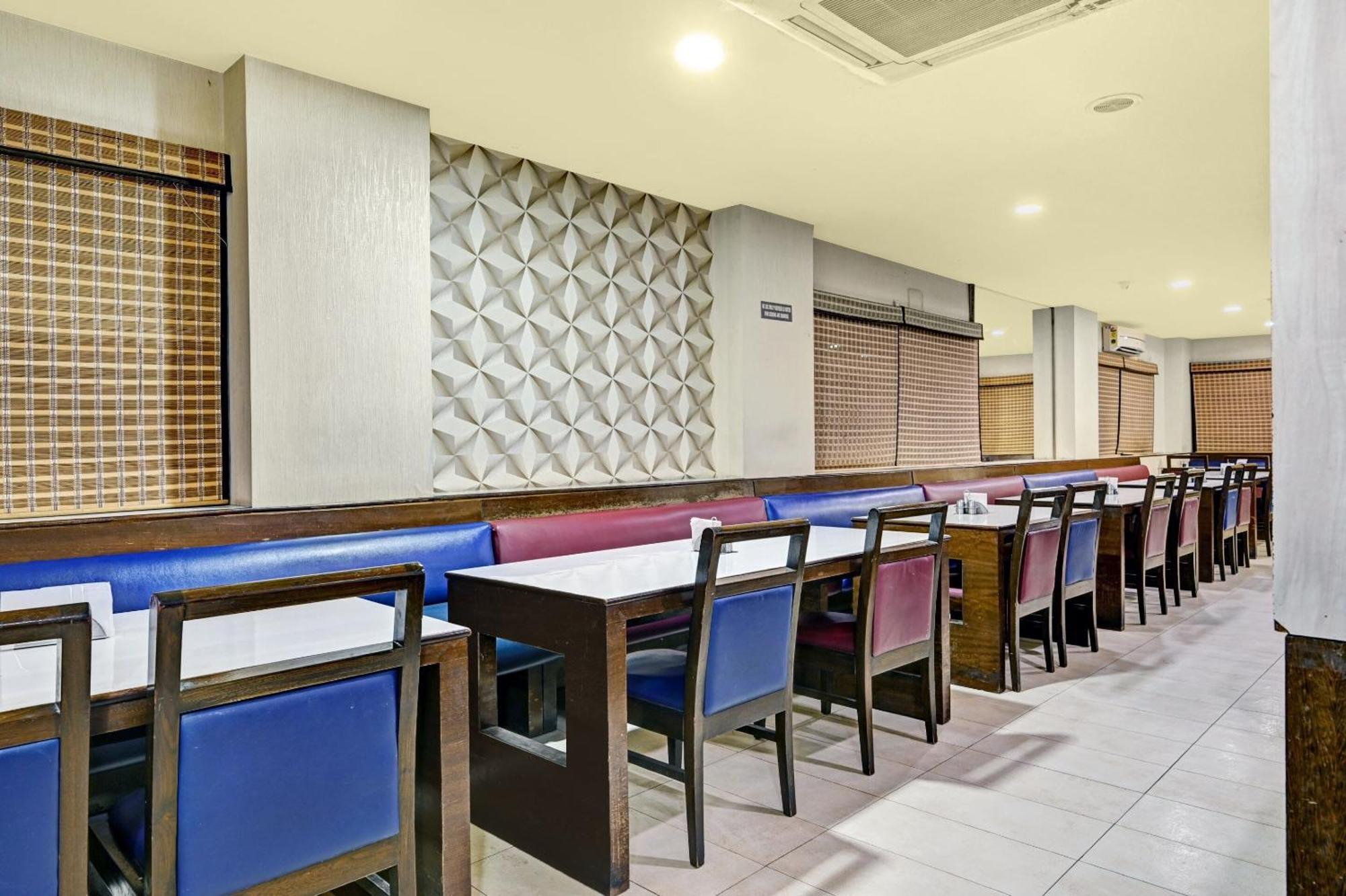 Super Townhouse Oak Hotel Belsons Taj Mahal Secundurabad Zewnętrze zdjęcie